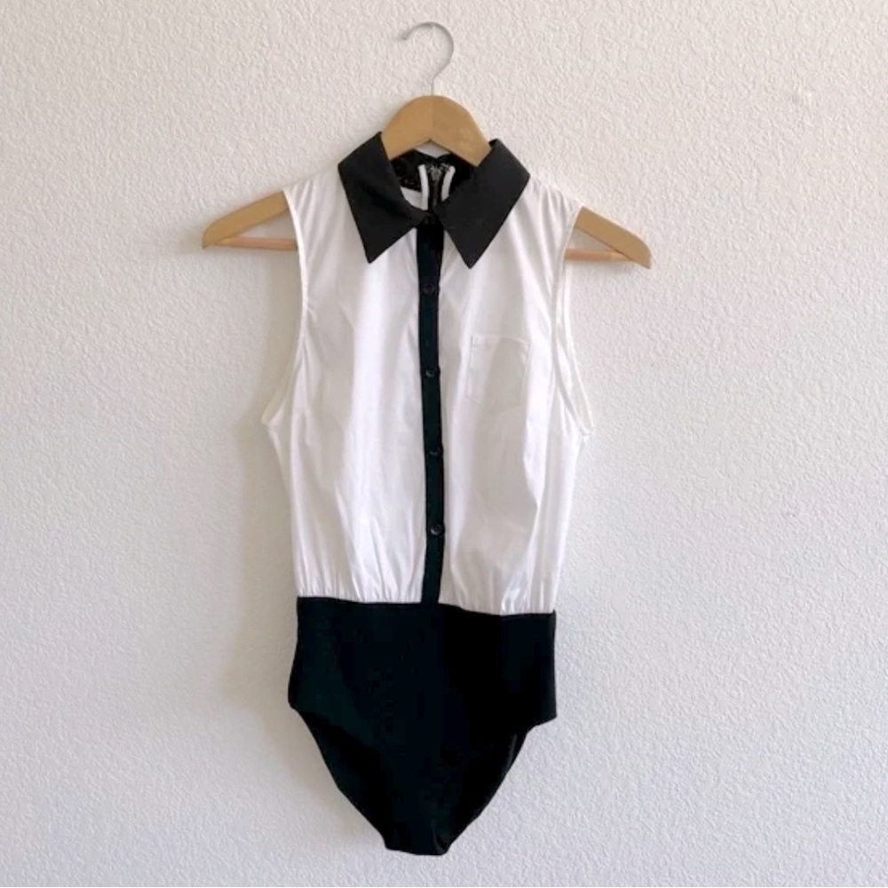 Alice + Olivia Employed Arden Collared Bodysuit Woman’s Size Small